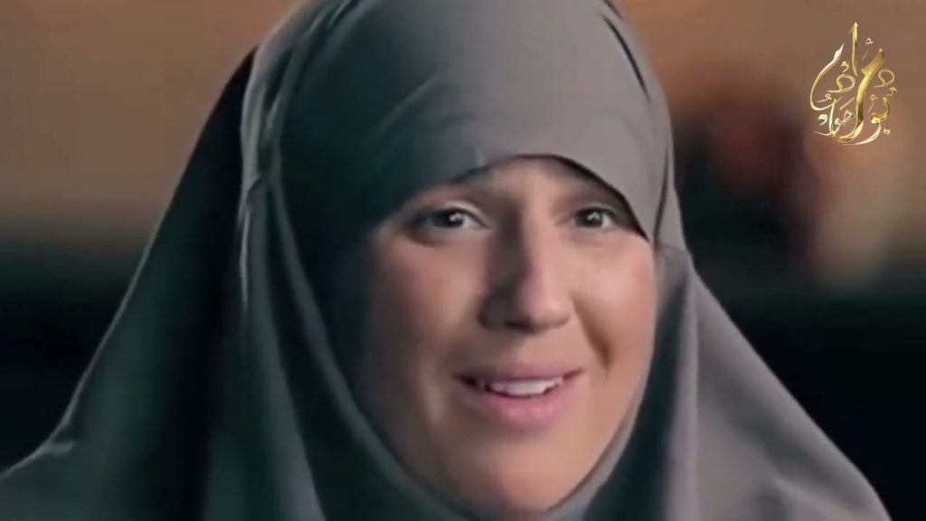 Nữ Rapper trên Đảo Hoang và Sách của Allah Kinh Qur’an